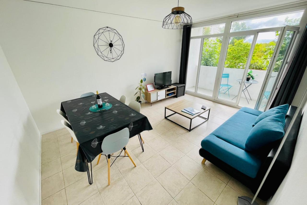 Luminous Apartment With Parking Near The City Center Cenon Luaran gambar