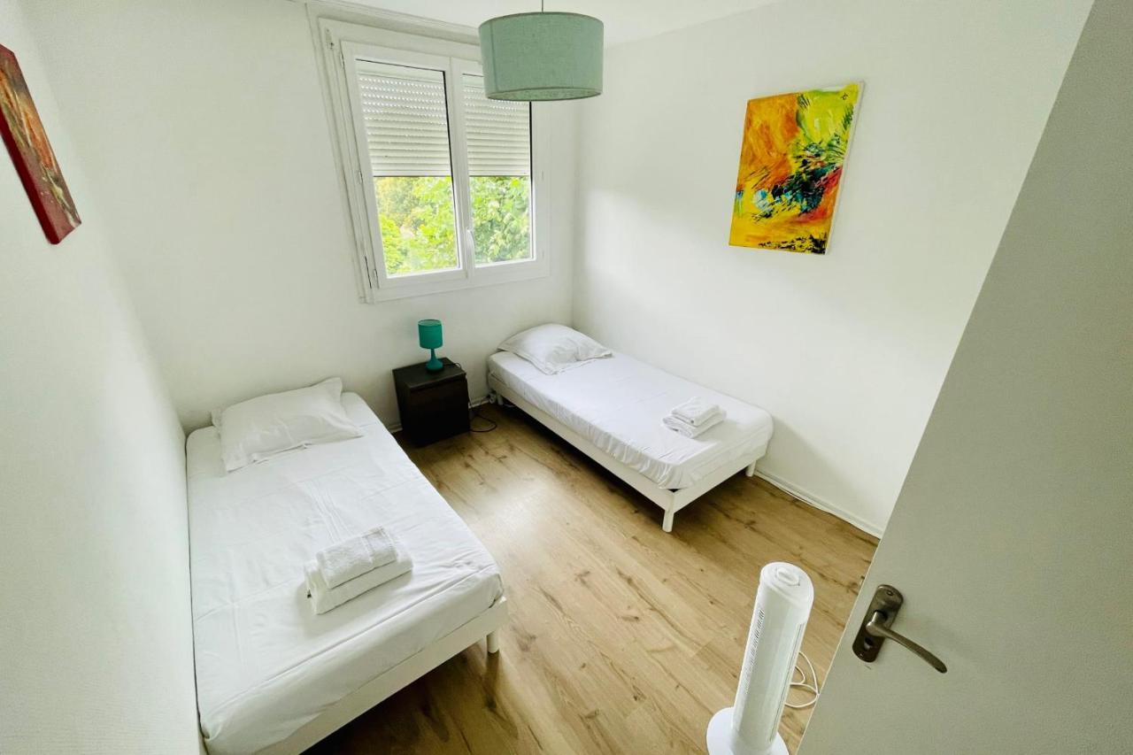Luminous Apartment With Parking Near The City Center Cenon Luaran gambar